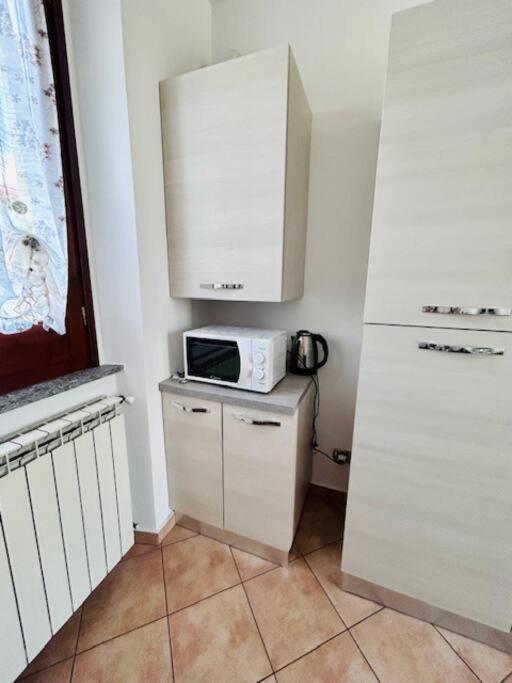 Casa Lucia A Carugo公寓 外观 照片