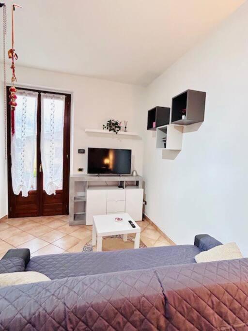 Casa Lucia A Carugo公寓 外观 照片